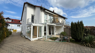 Sonniges Erdgeschoss-Juwel mit großem Südgarten & wohnlichem Extra im UG!, 76764 Rheinzabern, Erdgeschosswohnung